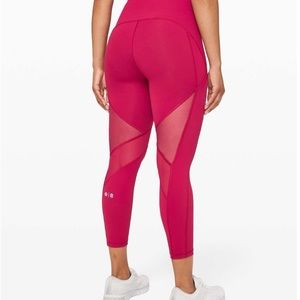 Like new lululemon x Barry’s stronger as one tight